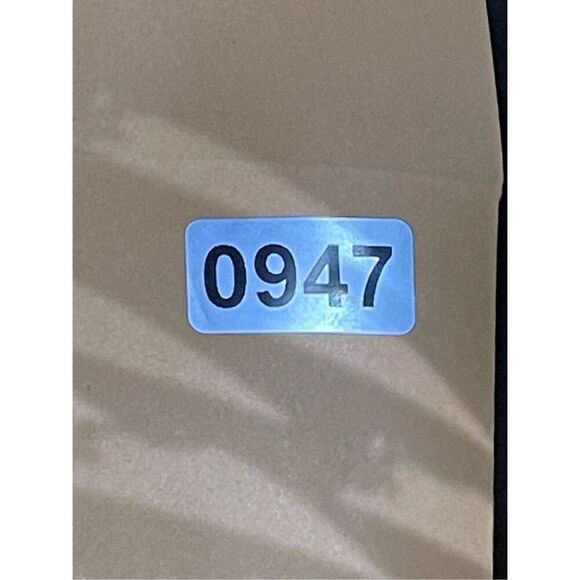 Vintage gold tone cufflinks with cut red crystals - Picture 11 of 11